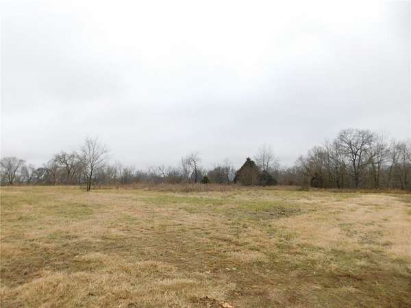 28.3 Acres of Commercial Land for Sale in Pea Ridge, Arkansas