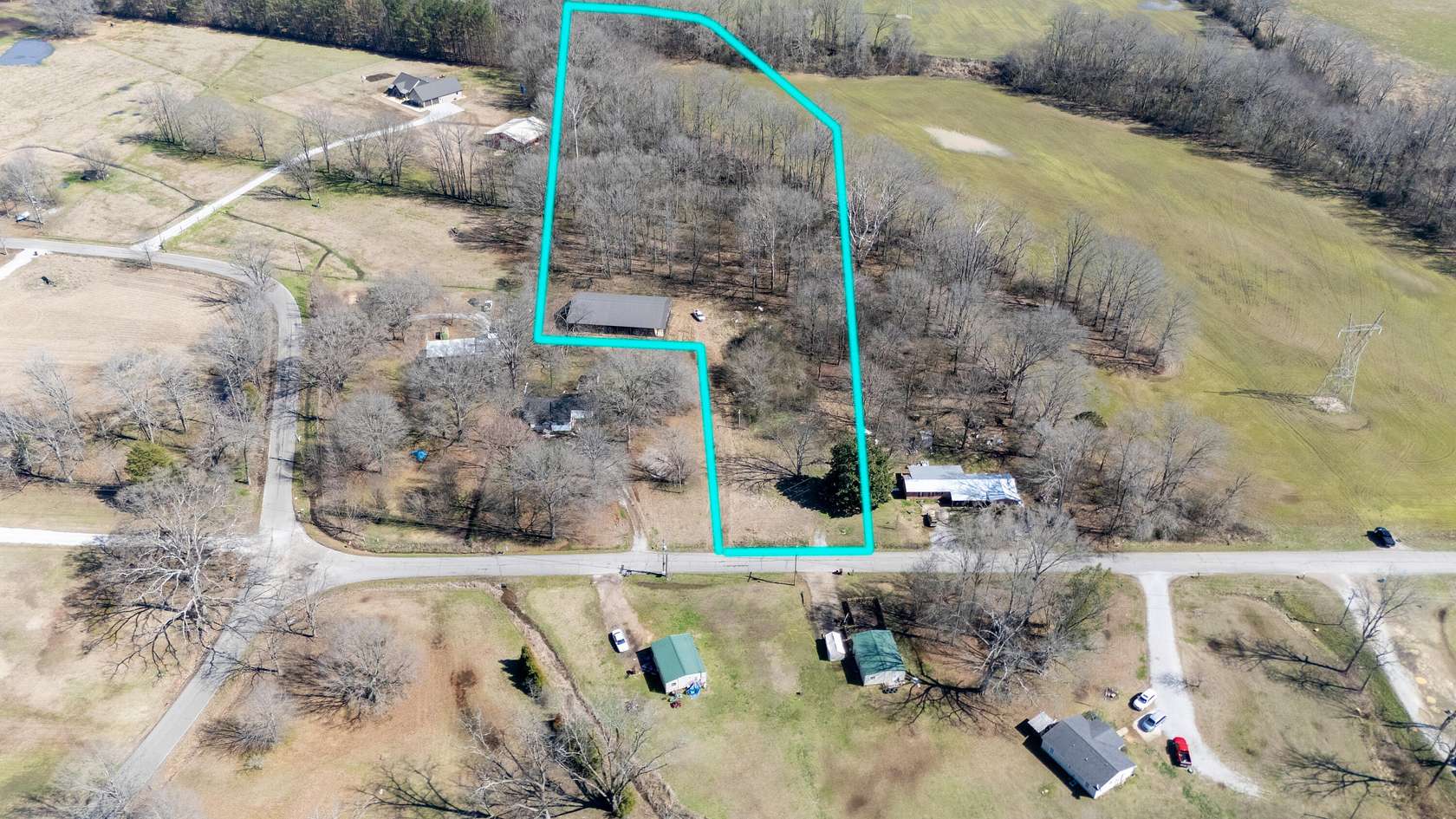 7 Acres of Residential Land for Sale in Tupelo, Mississippi