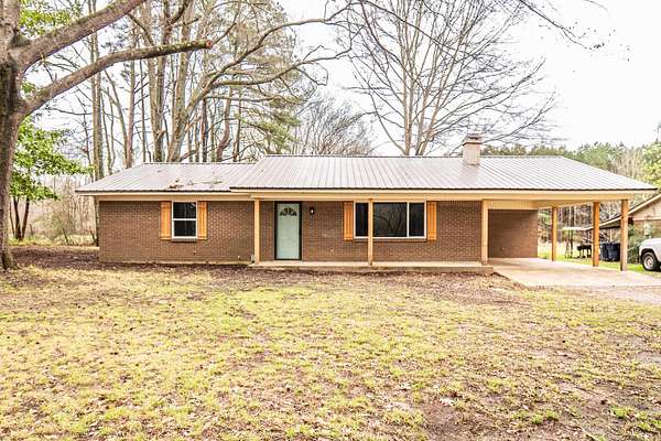 21 Acres of Land with Home for Sale in Monticello, Arkansas