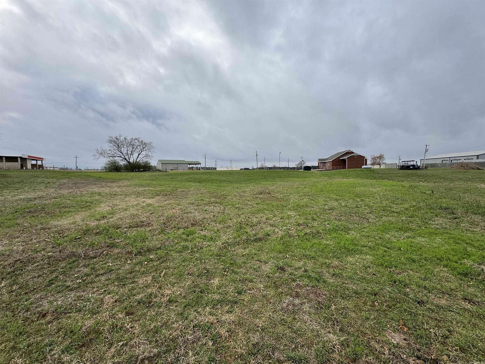 0.95 Acres of Residential Land for Sale in Greenbrier, Arkansas