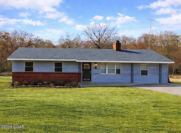 3 Acres of Land with Home for Sale in Diamond, Missouri