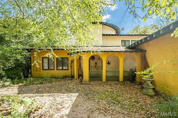 6 Acres of Land with Home for Sale in Florissant, Missouri