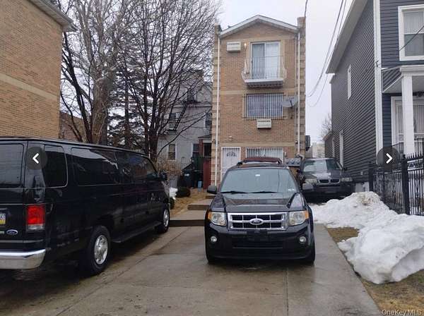 0.09 Acres of Residential Land for Sale in Bronx, New York