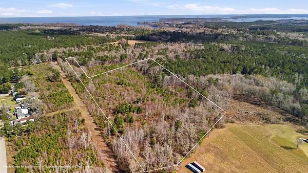 18 Acres of Land for Sale in Cross, South Carolina