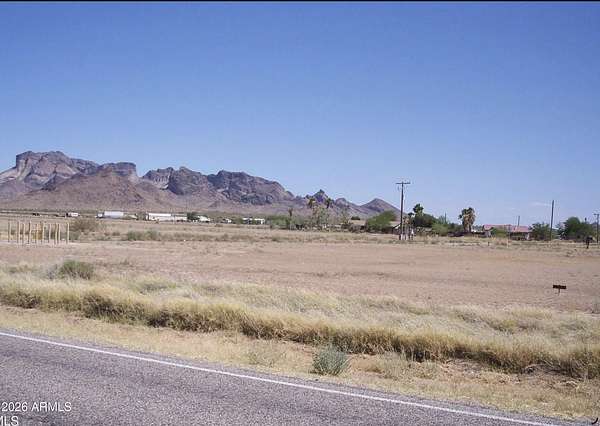 1 Acre of Residential Land for Sale in Tonopah, Arizona