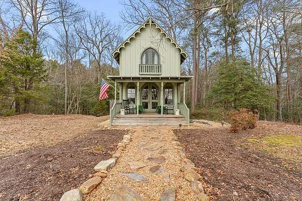 2.17 Acres of Land with Home for Sale in Irvington, Virginia