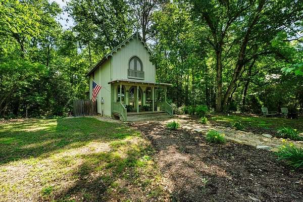 2.17 Acres of Land with Home for Sale in Irvington, Virginia