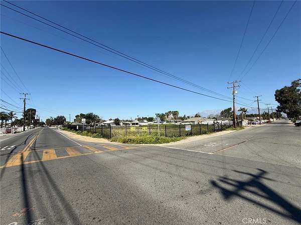 0.5 Acres of Commercial Land for Sale in Jurupa Valley, California