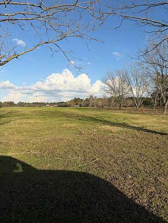 1.12 Acres of Residential Land for Sale in Nashville, Georgia