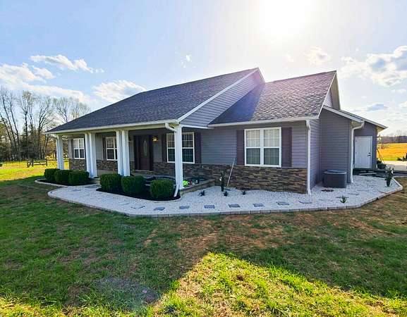 4.77 Acres of Land with Home for Sale in Naylor, Missouri