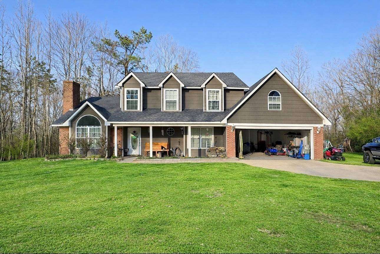 3 Acres of Land with Home for Sale in Grenada, Mississippi