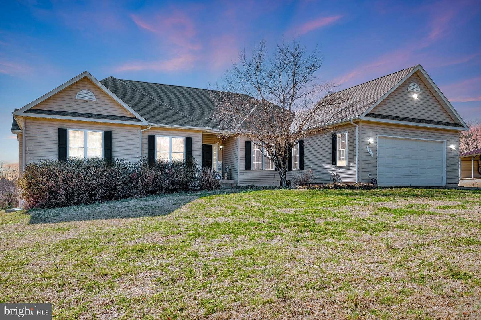 15.8 Acres of Land with Home for Sale in Sumerduck, Virginia