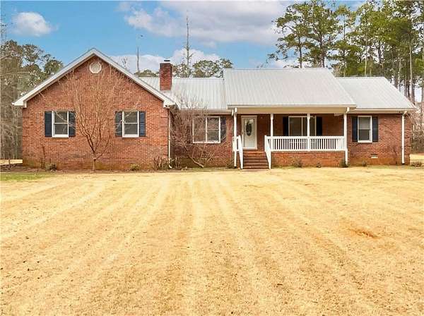 4.59 Acres of Land with Home for Sale in Jackson, Georgia