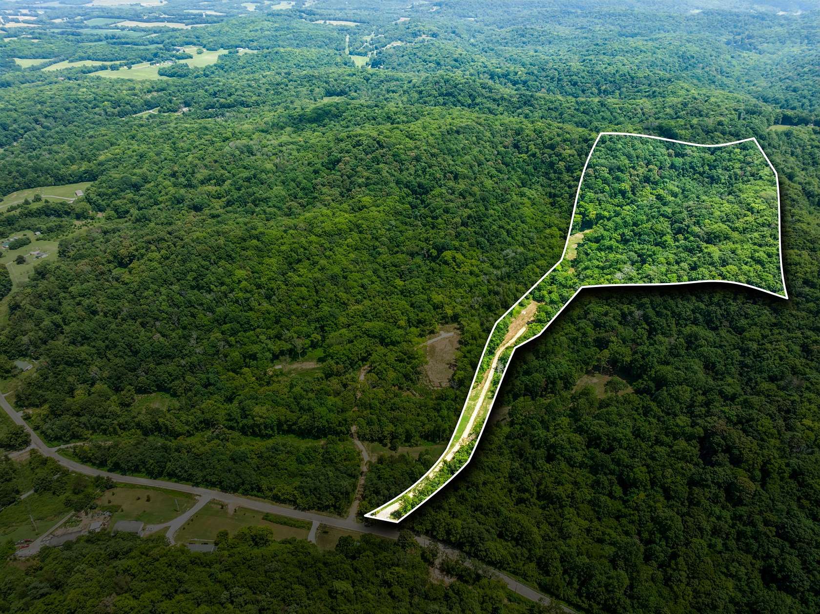 28.4 Acres of Land for Sale in Mount Pleasant, Tennessee