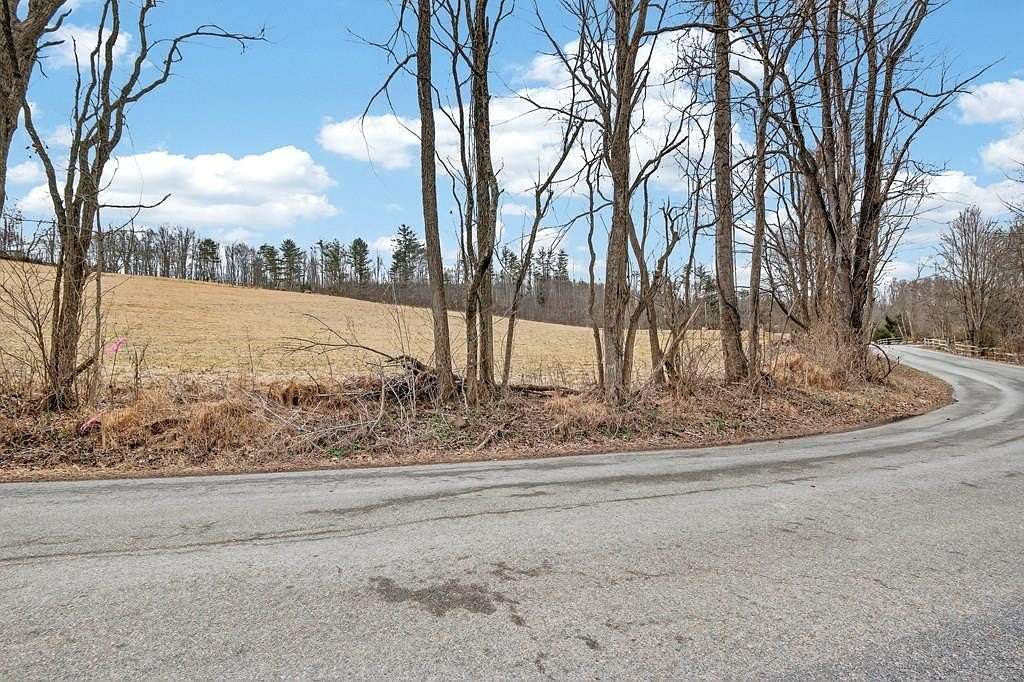 1.8 Acres of Mixed-Use Land for Sale in Abingdon, Virginia