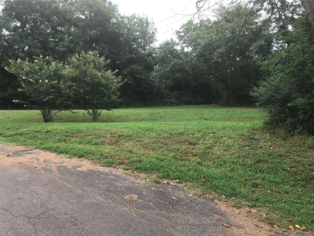 0.1 Acres of Residential Land for Sale in Greenville, Texas