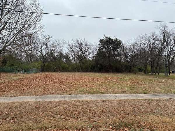 0.25 Acres of Land for Sale in Lancaster, Texas