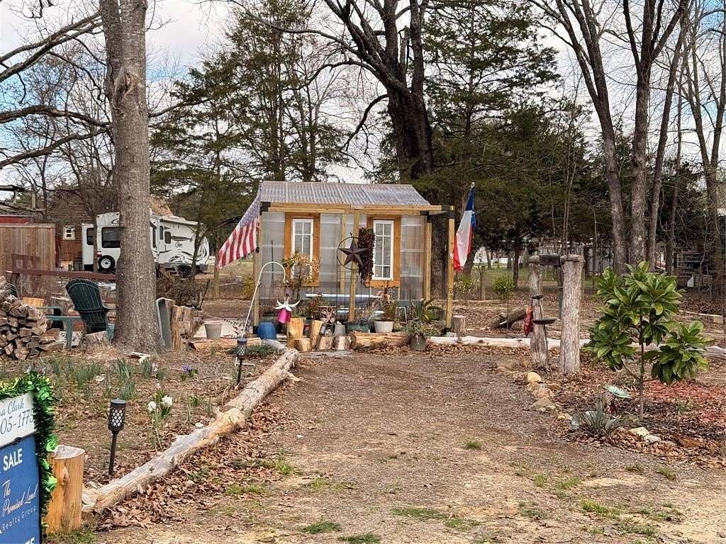 0.1 Acres of Land for Sale in Yantis, Texas