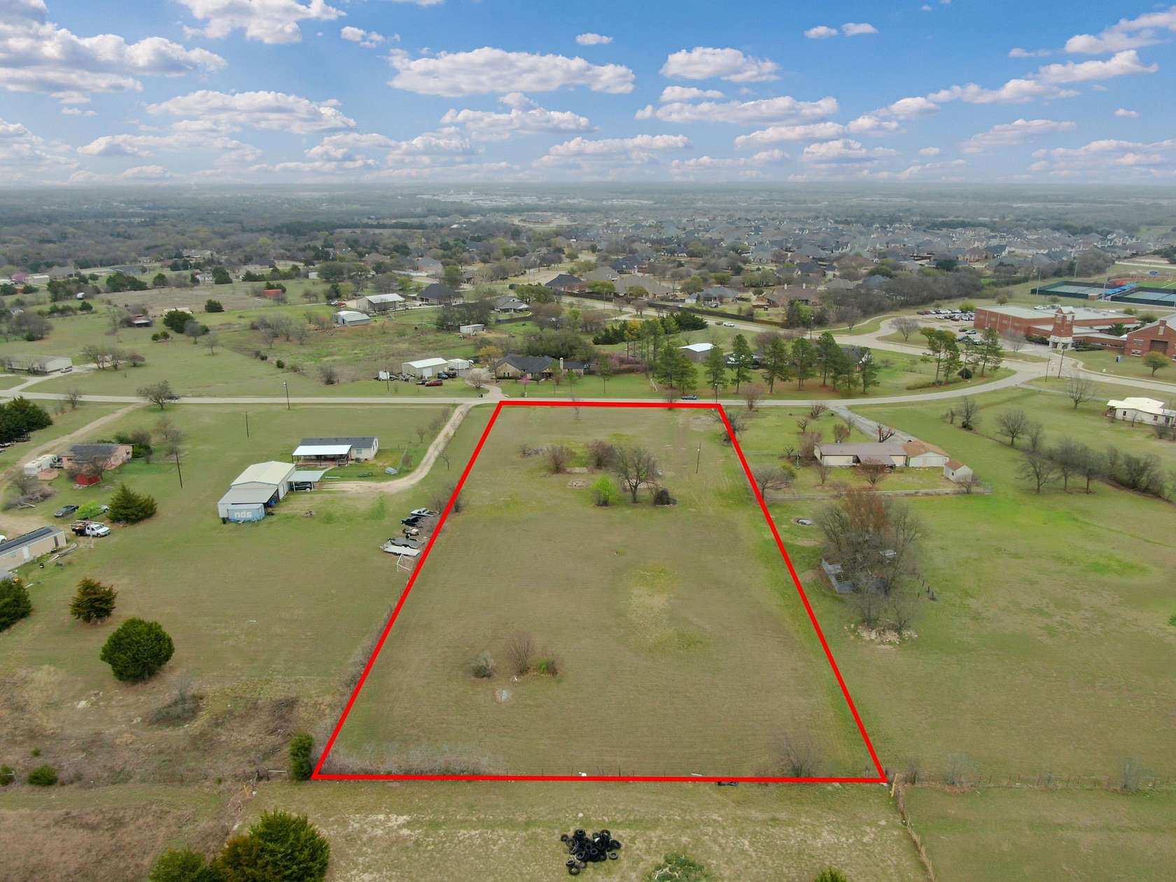 2.35 Acres of Residential Land for Sale in Midlothian, Texas