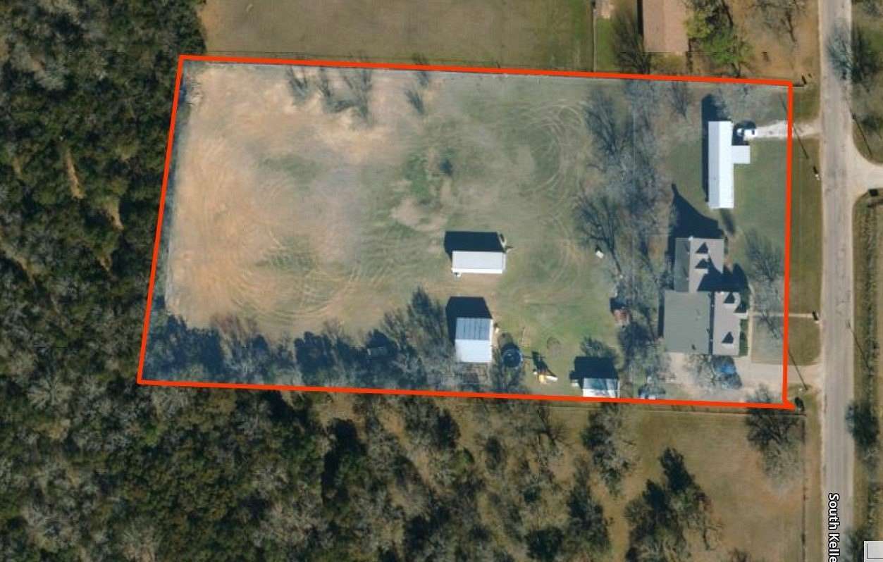 2.36 Acres of Land with Home for Sale in Mineral Wells, Texas