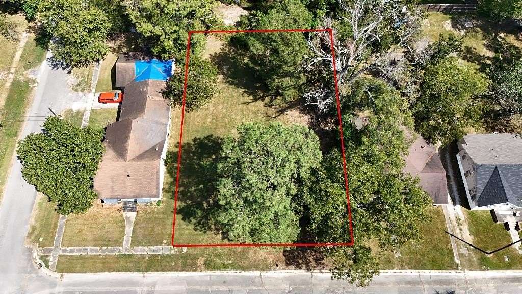 0.32 Acres of Residential Land for Sale in Beaumont, Texas