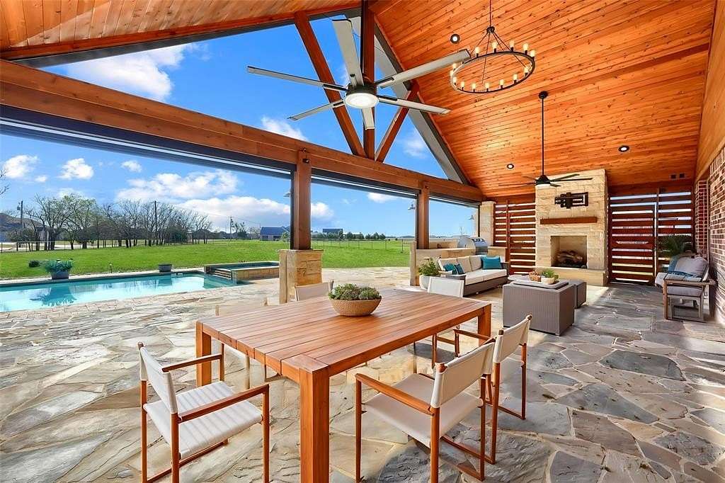 2 Acres of Land with Home for Sale in Caddo Mills, Texas