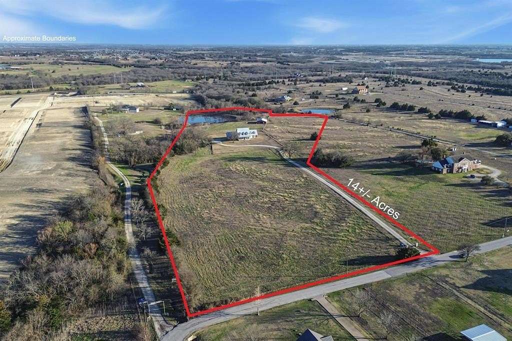 14 Acres of Land with Home for Sale in Rockwall, Texas