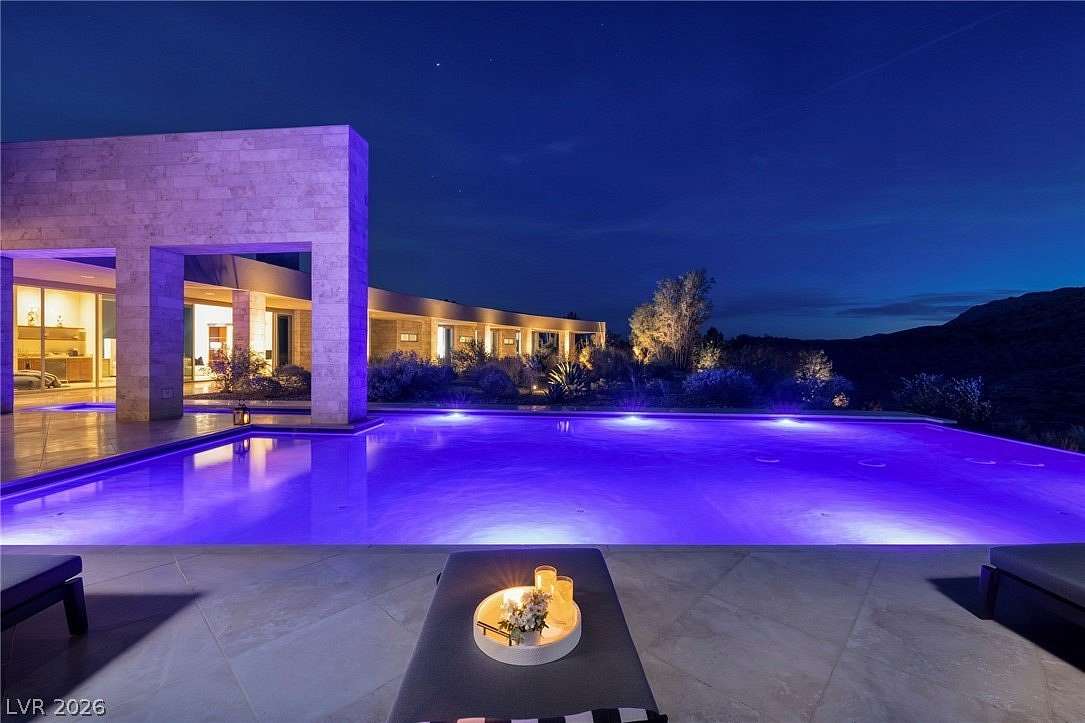 2 Acres of Land with Home for Sale in Las Vegas, Nevada