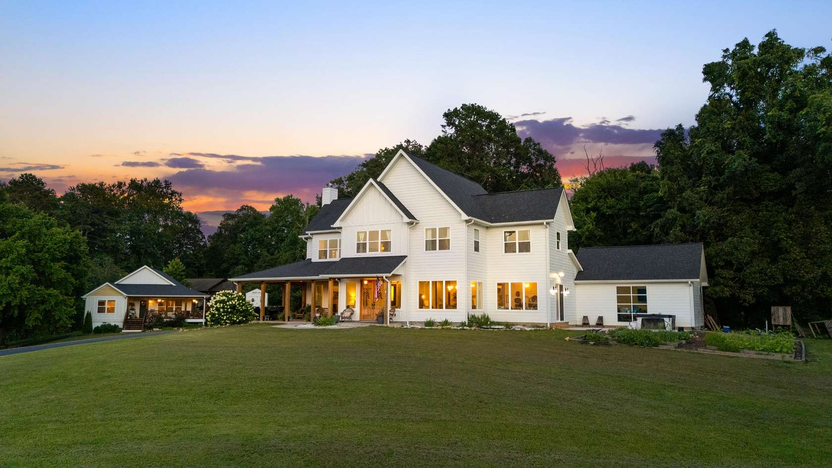 7 Acres of Land with Home for Sale in Flintstone, Georgia