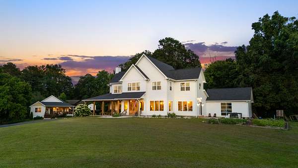 7 Acres of Land with Home for Sale in Flintstone, Georgia