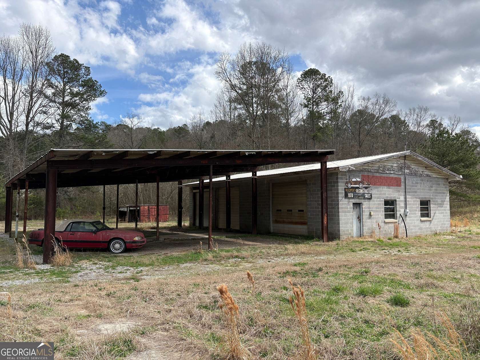 5.88 Acres of Improved Commercial Land for Sale in Lindale, Georgia