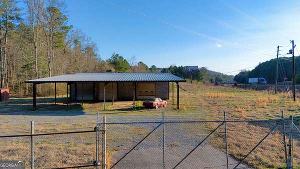 5.88 Acres of Improved Commercial Land for Sale in Lindale, Georgia