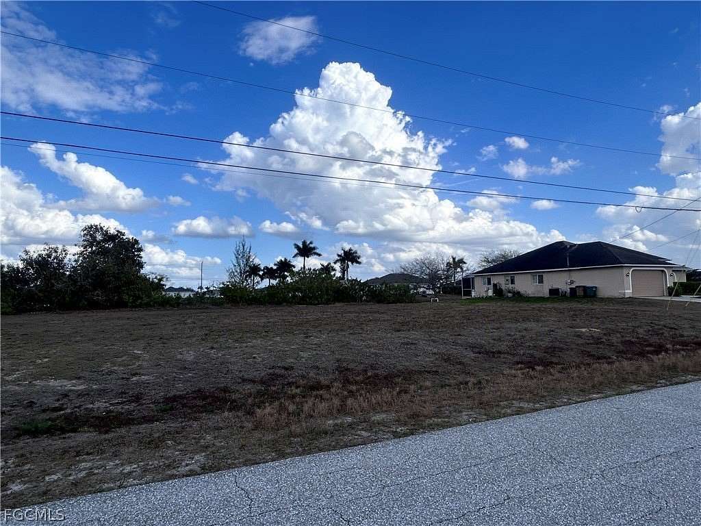 0.23 Acres of Mixed-Use Land for Sale in Cape Coral, Florida