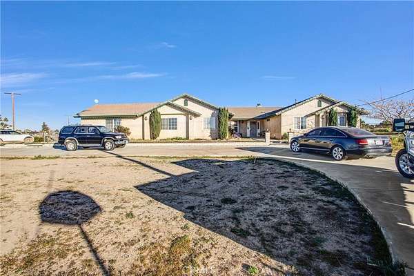 2 Acres of Land with Home for Sale in Oak Hills, California