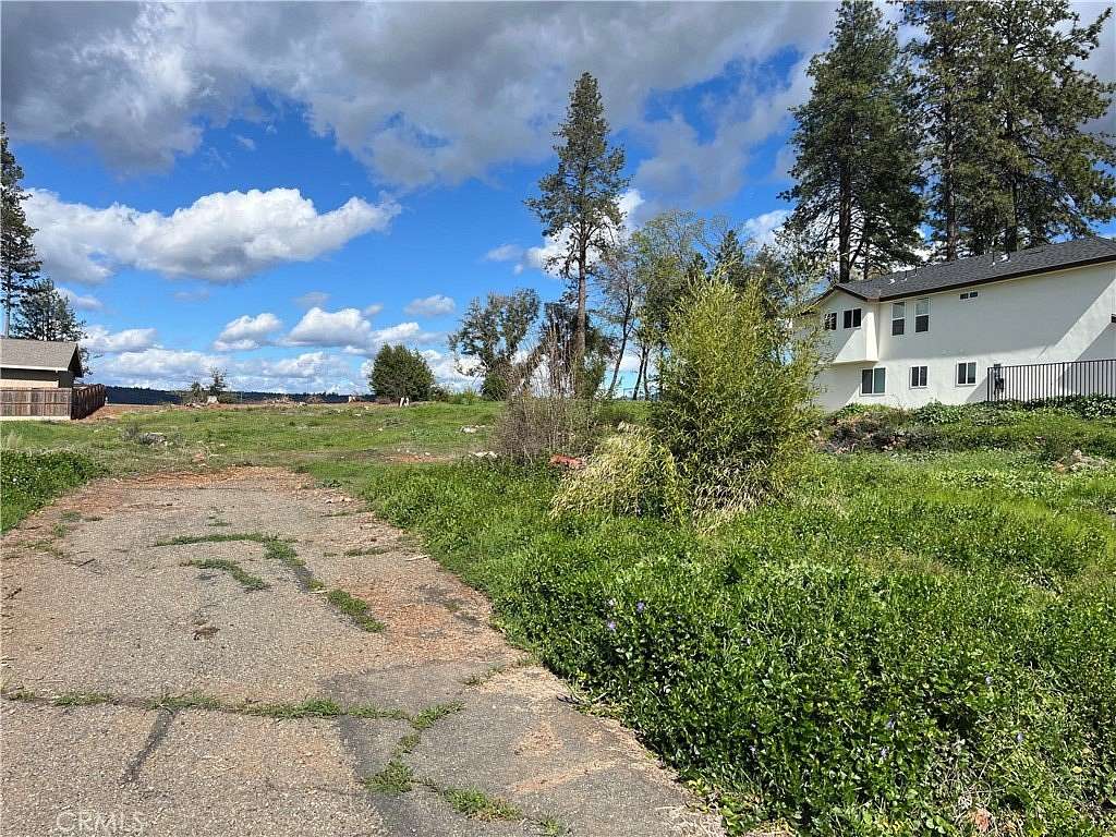0.5 Acres of Residential Land for Sale in Paradise, California