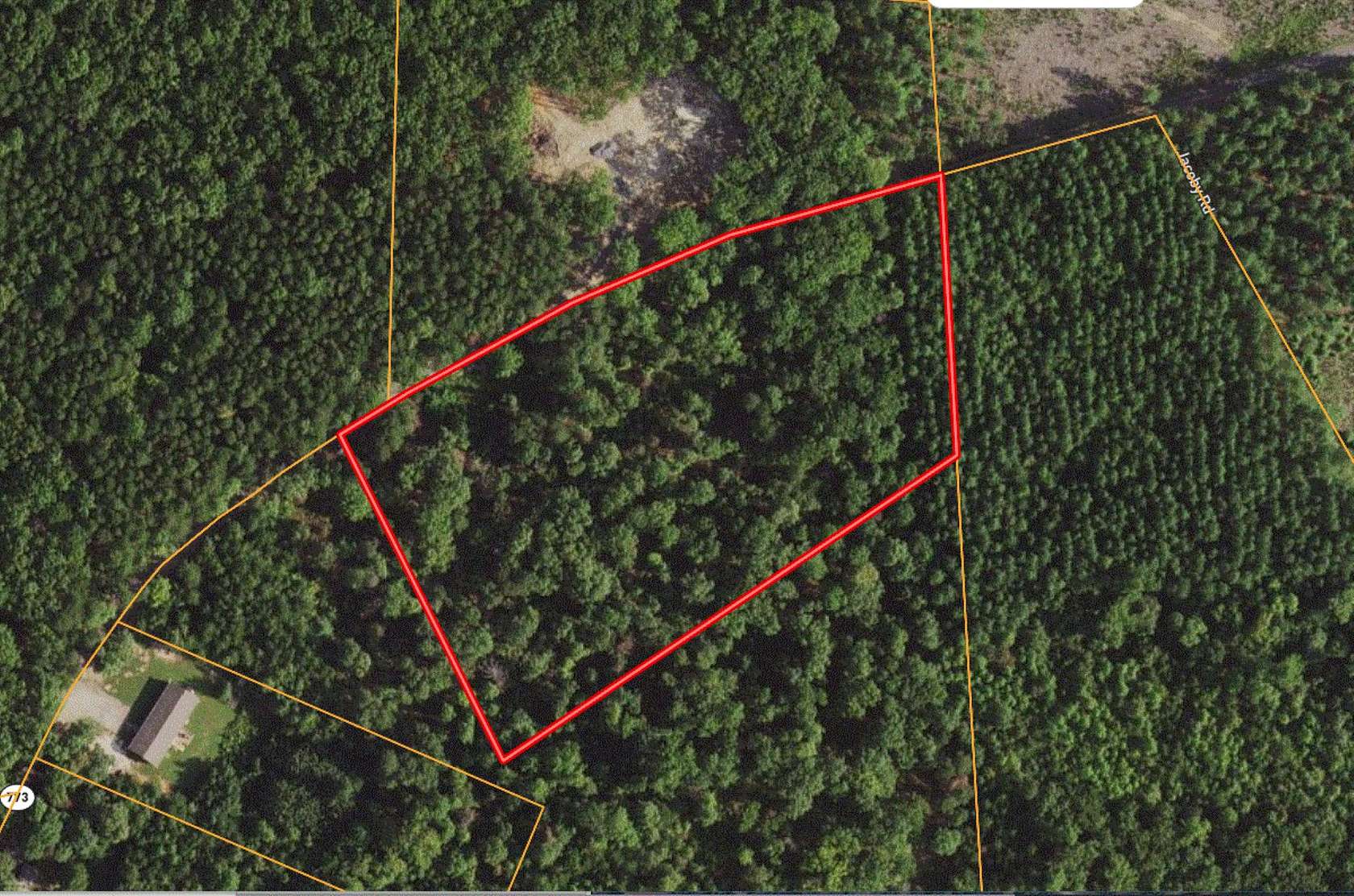 5 Acres of Recreational Land for Sale in Louisa, Virginia