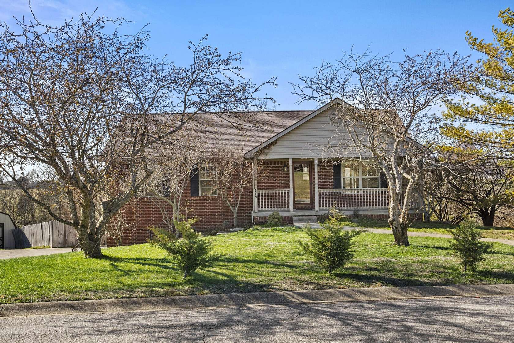 2.8 Acres of Land with Home for Sale in Berea, Kentucky