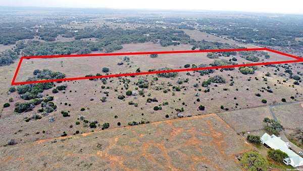 25 Acres of Land for Sale in New Braunfels, Texas
