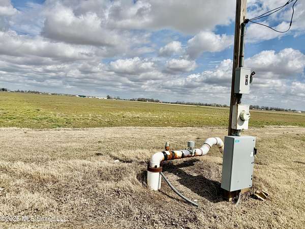 72 Acres of Land for Sale in Cleveland, Mississippi