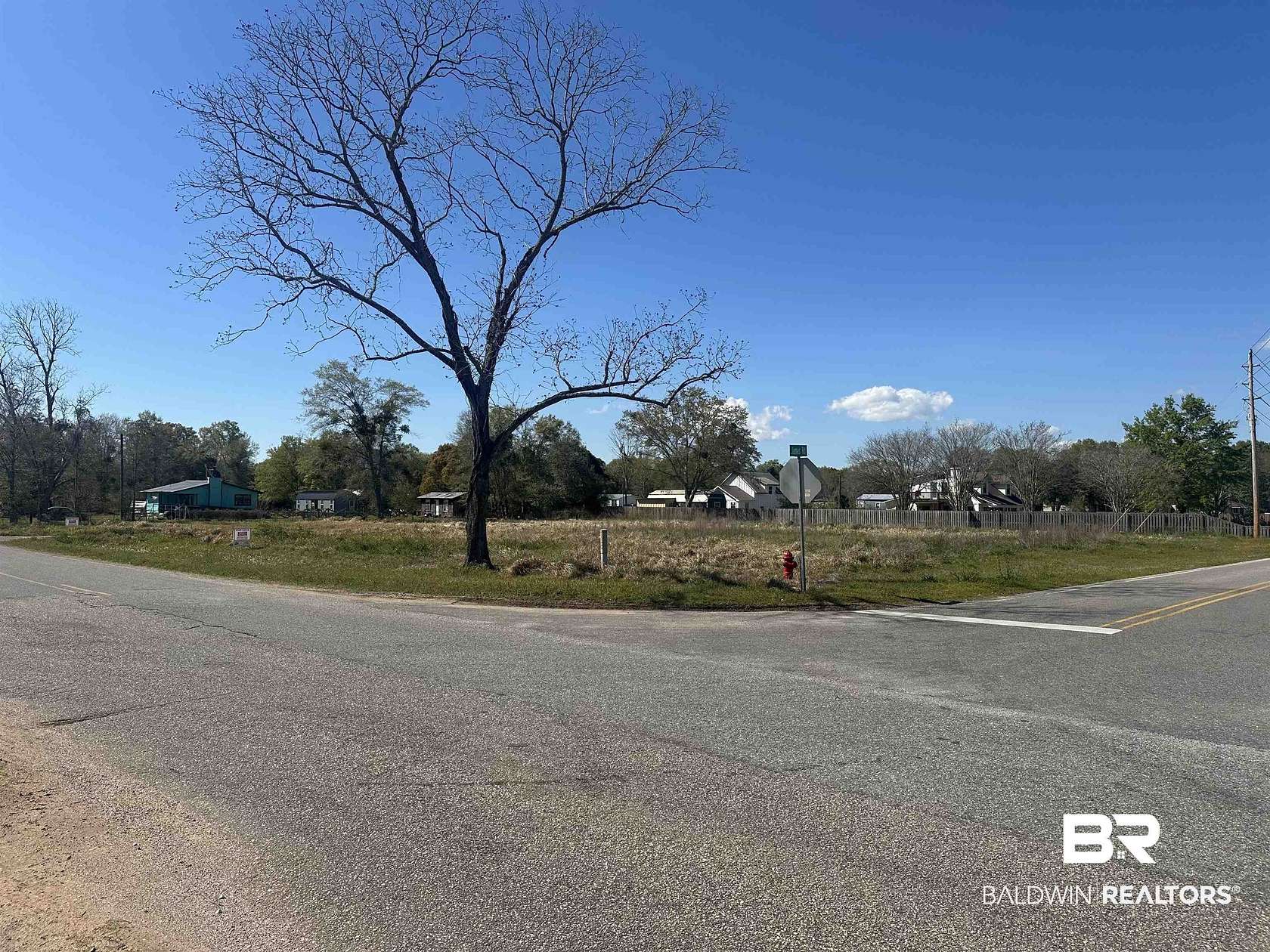 1 Acre of Mixed-Use Land for Sale in Foley, Alabama