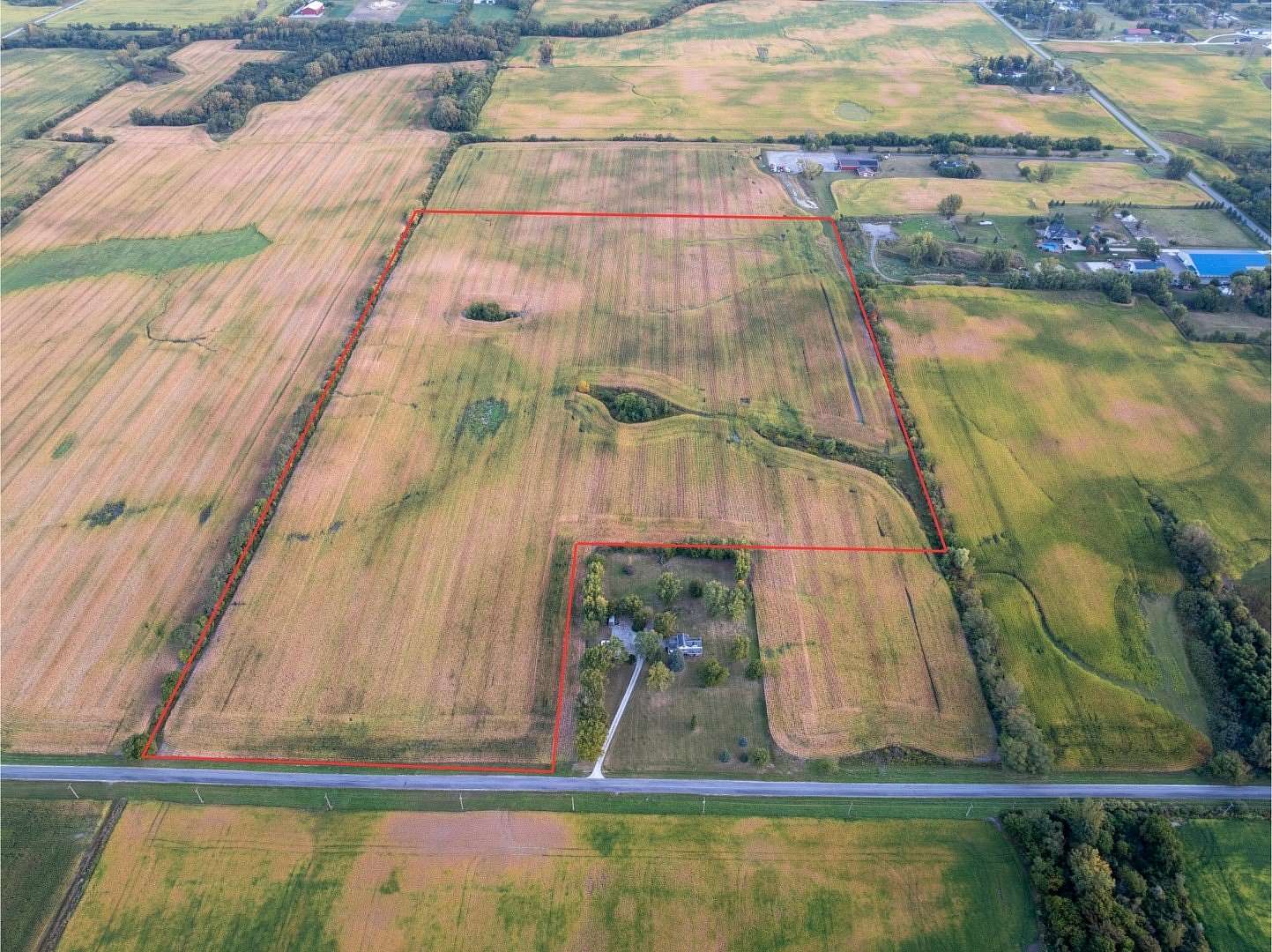 53.3 Acres of Agricultural & Residential Land for Sale in Frankfort, Illinois