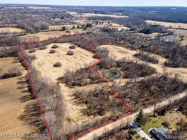 15.2 Acres of Land for Sale in South Lyon, Michigan
