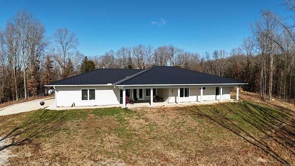 41.2 Acres of Recreational Land with Home for Sale in Yellville, Arkansas