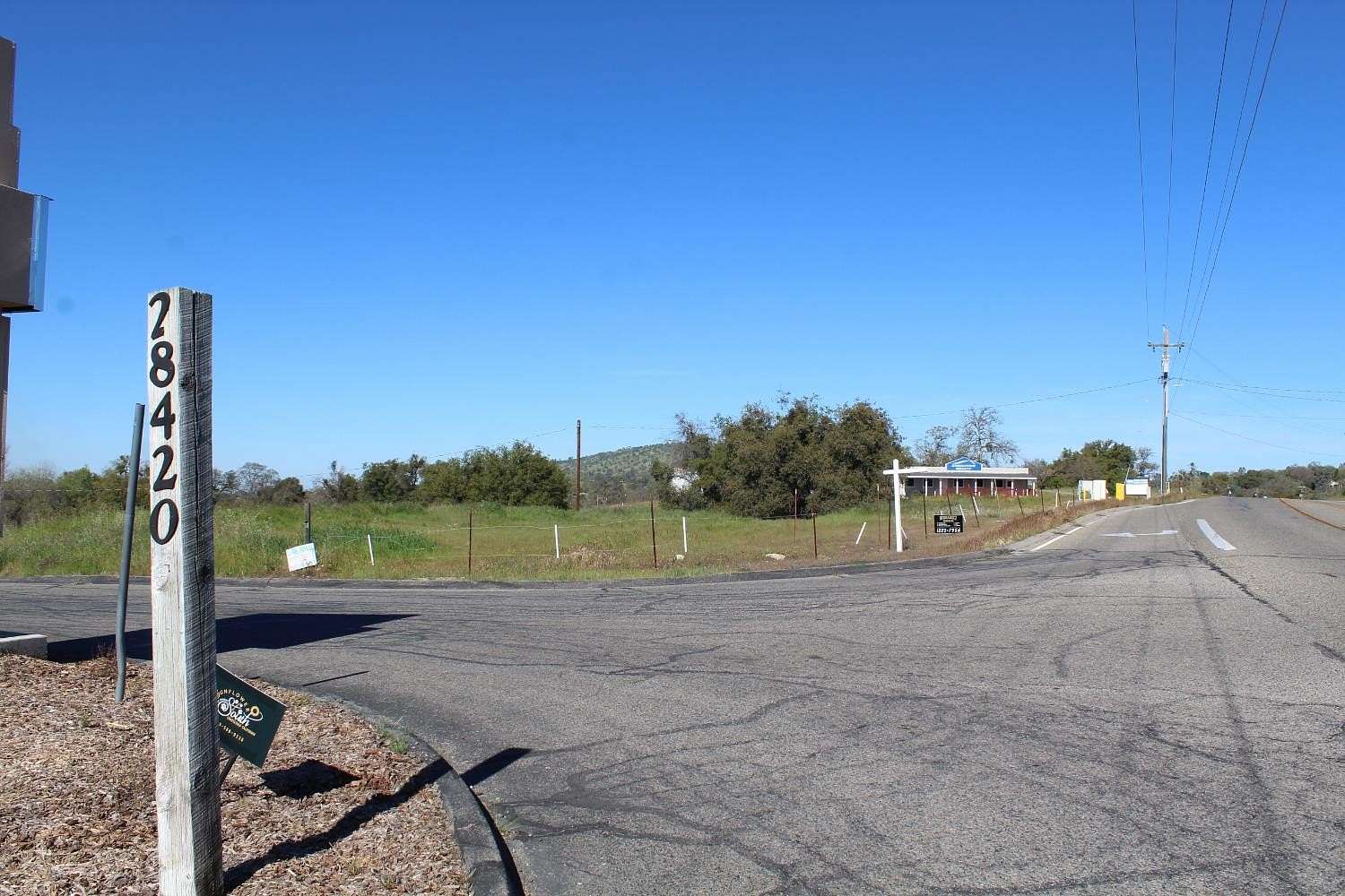 1 Acre of Commercial Land for Sale in Coarsegold, California