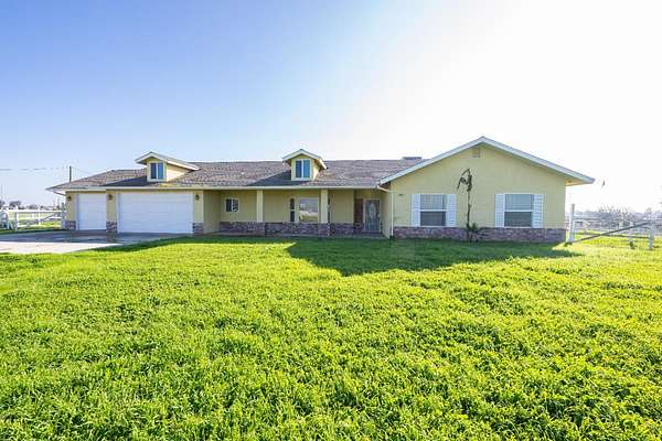 2.36 Acres of Land with Home for Sale in Madera, California