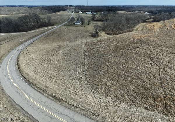 15.5 Acres of Land for Auction in Zanesville, Ohio