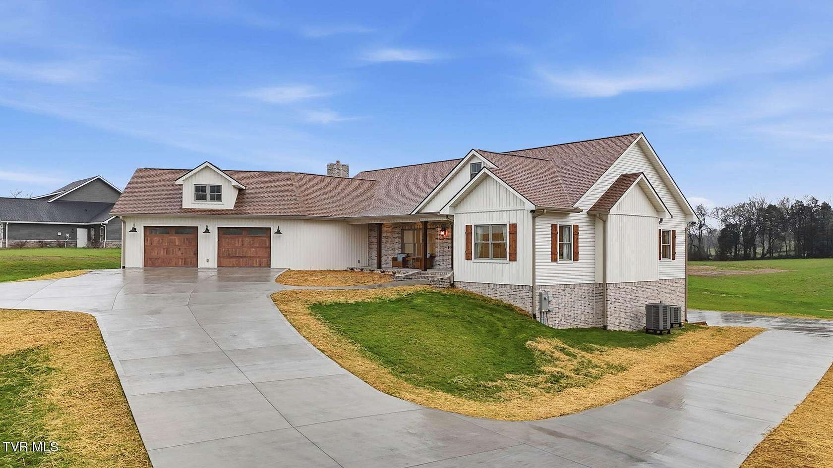 5.3 Acres of Land with Home for Sale in Telford, Tennessee