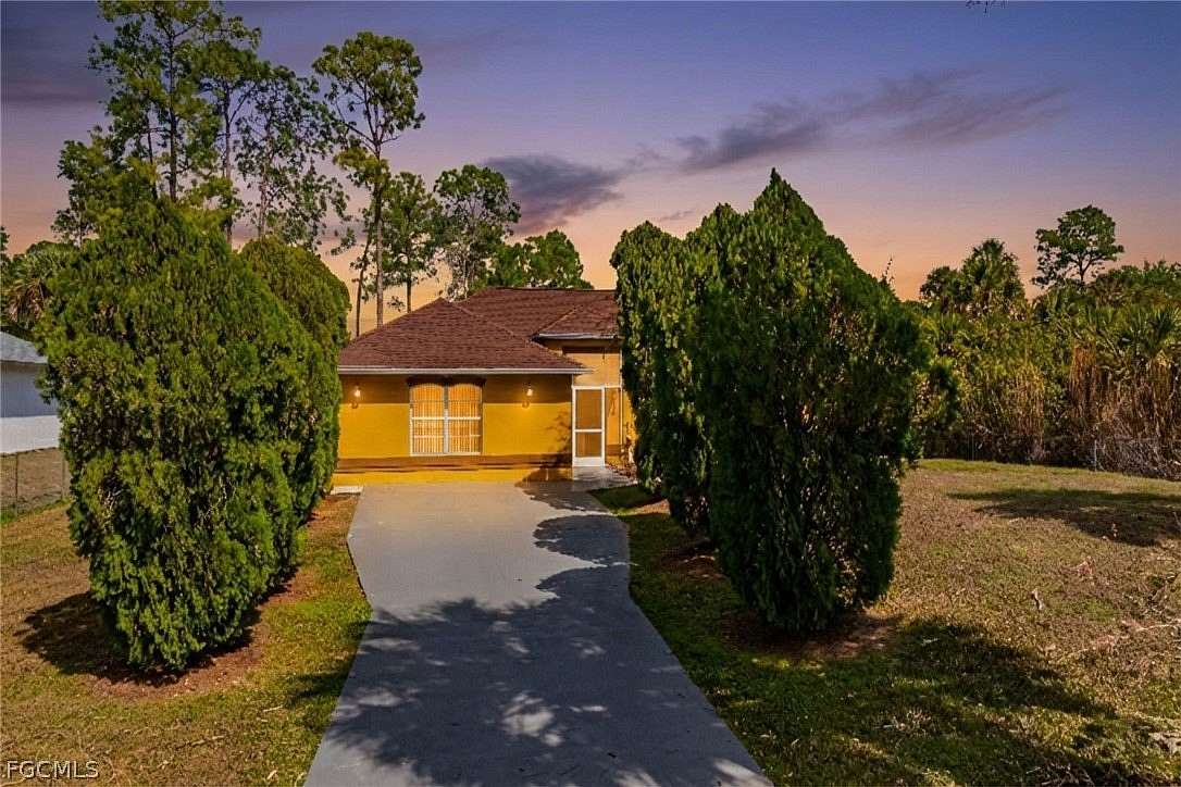 1.59 Acres of Land with Home for Sale in Naples, Florida