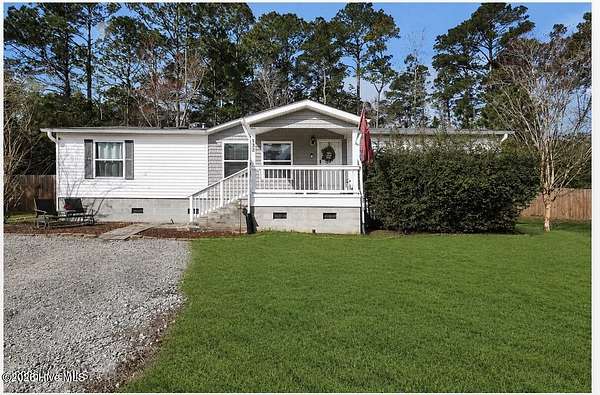 2 Acres of Land with Home for Sale in Hampstead, North Carolina