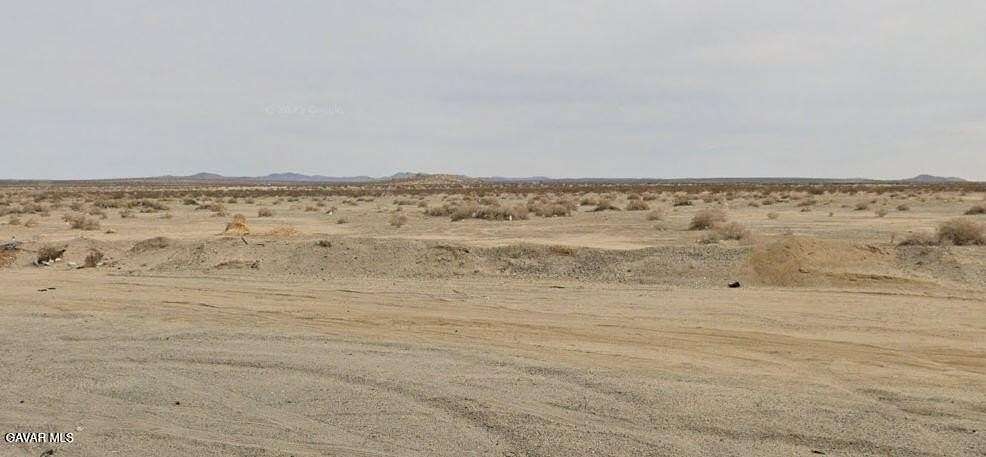 4.84 Acres of Land for Sale in Lancaster, California